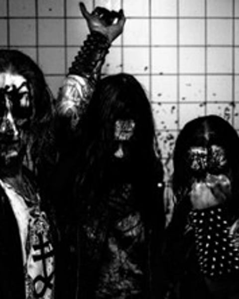 Darvaza, Merrimack, Helleruin et Detresse
