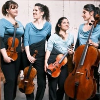 Akilone, quatuor au féminin
