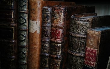 Démonstrations de reliure et restauration de livres anciens