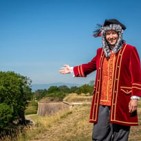 Pénétrez au cœur d'une place fortifiée et de ses remparts tricentenaires