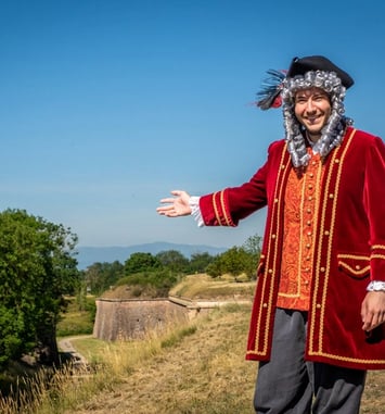 Pénétrez au cœur d'une place fortifiée et de ses remparts tricentenaires
