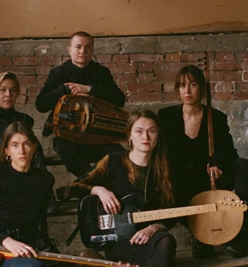 Zoe Heselton et Sister Outsider Point of No Return