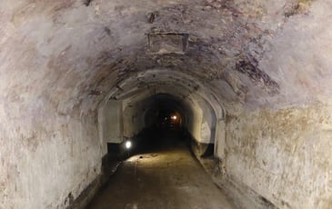 Un village sous terre