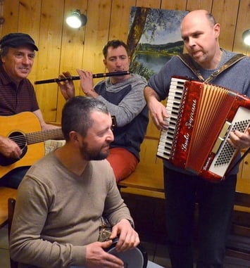 Concert de Babüsk (Baïtza Büawa Speziàl Klüb)