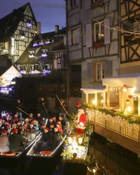 Les enfants chantent Noël sur les barques - Chœur d'enfants "Les Croq notes" Manécanterie St Jean