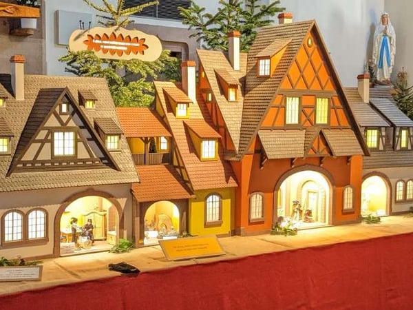 Exposition de crèches anciennes et actuelles