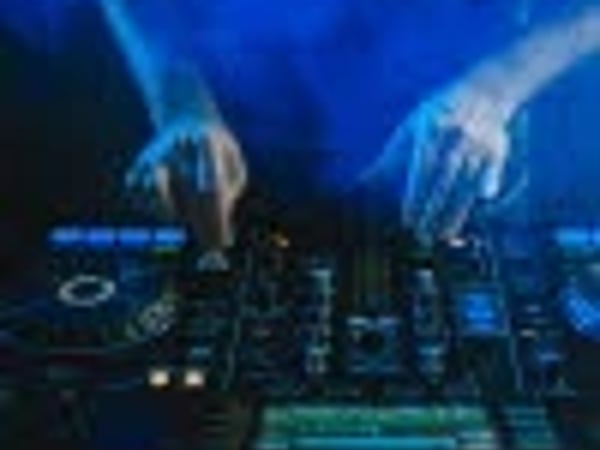 Électro Ice Night & DJ
